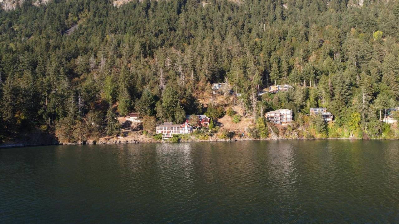 Salishan Tree House Suite 코위찬베이 외부 사진
