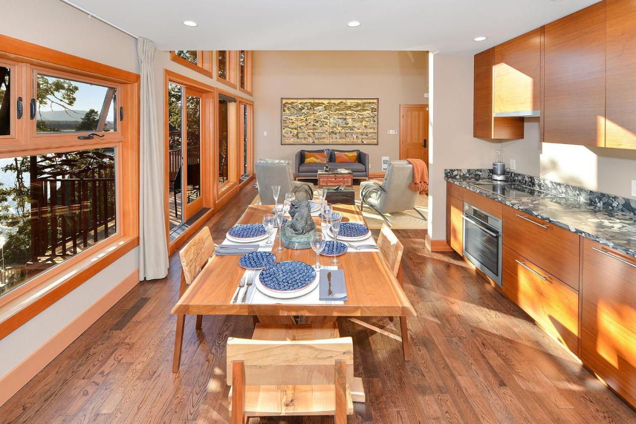 Salishan Tree House Suite 코위찬베이 외부 사진